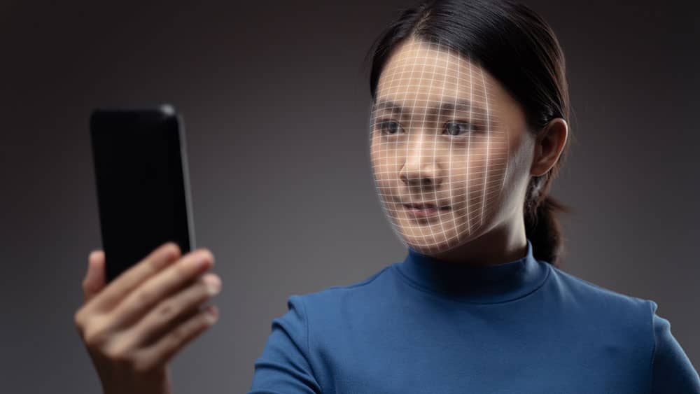 Smartphone used for biometric verification